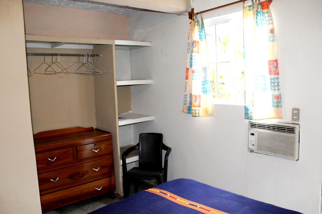 Ximenas Guest House San Salvador Eksteriør billede