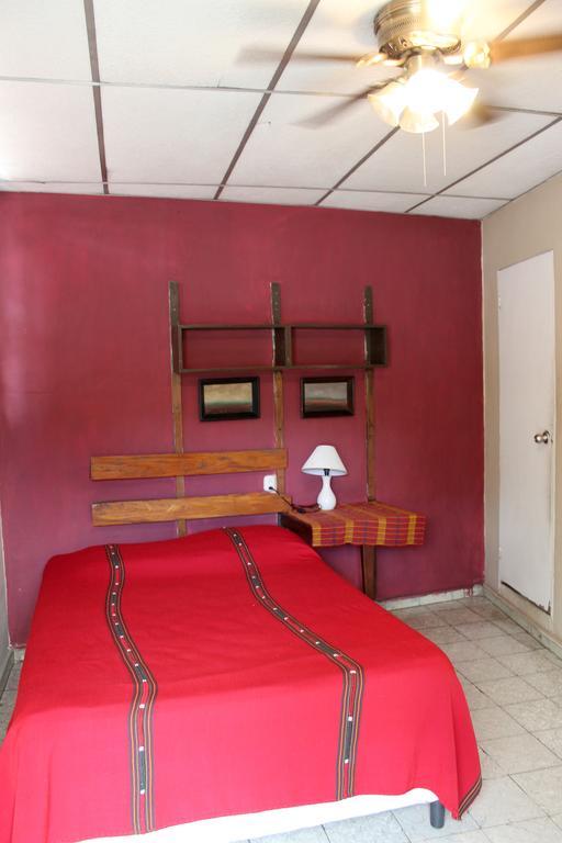 Ximenas Guest House San Salvador Eksteriør billede