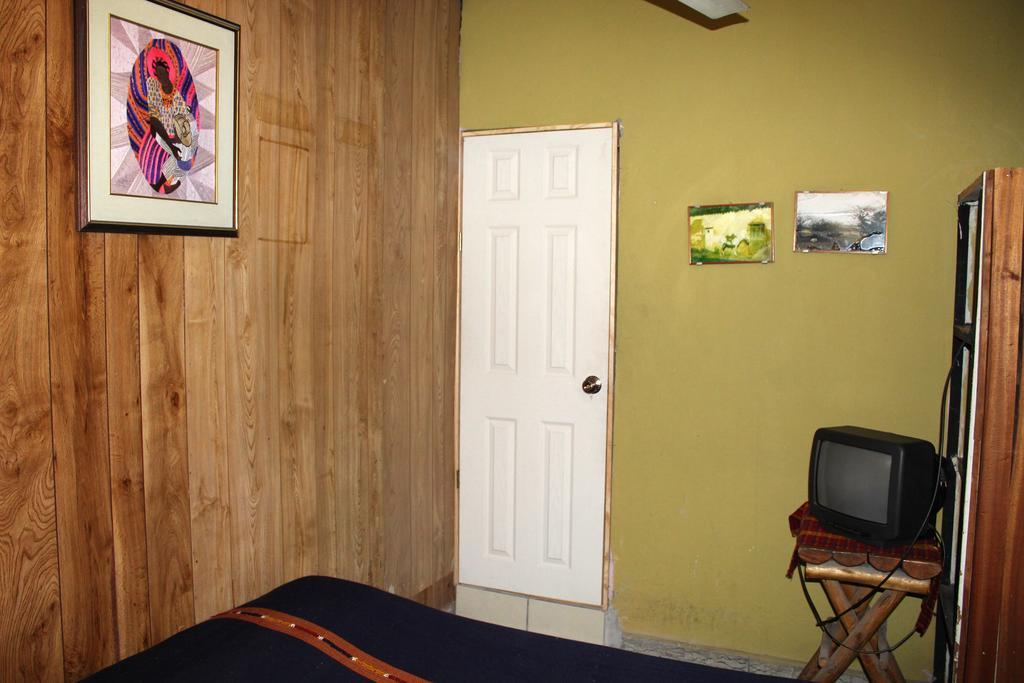 Ximenas Guest House San Salvador Eksteriør billede